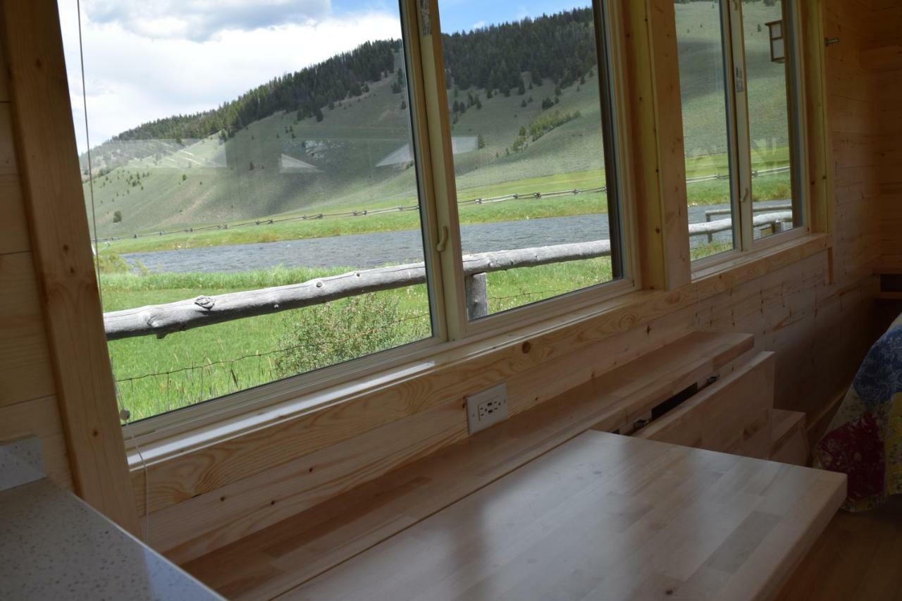 Redwood Cabins Hotell Stanley Exteriör bild